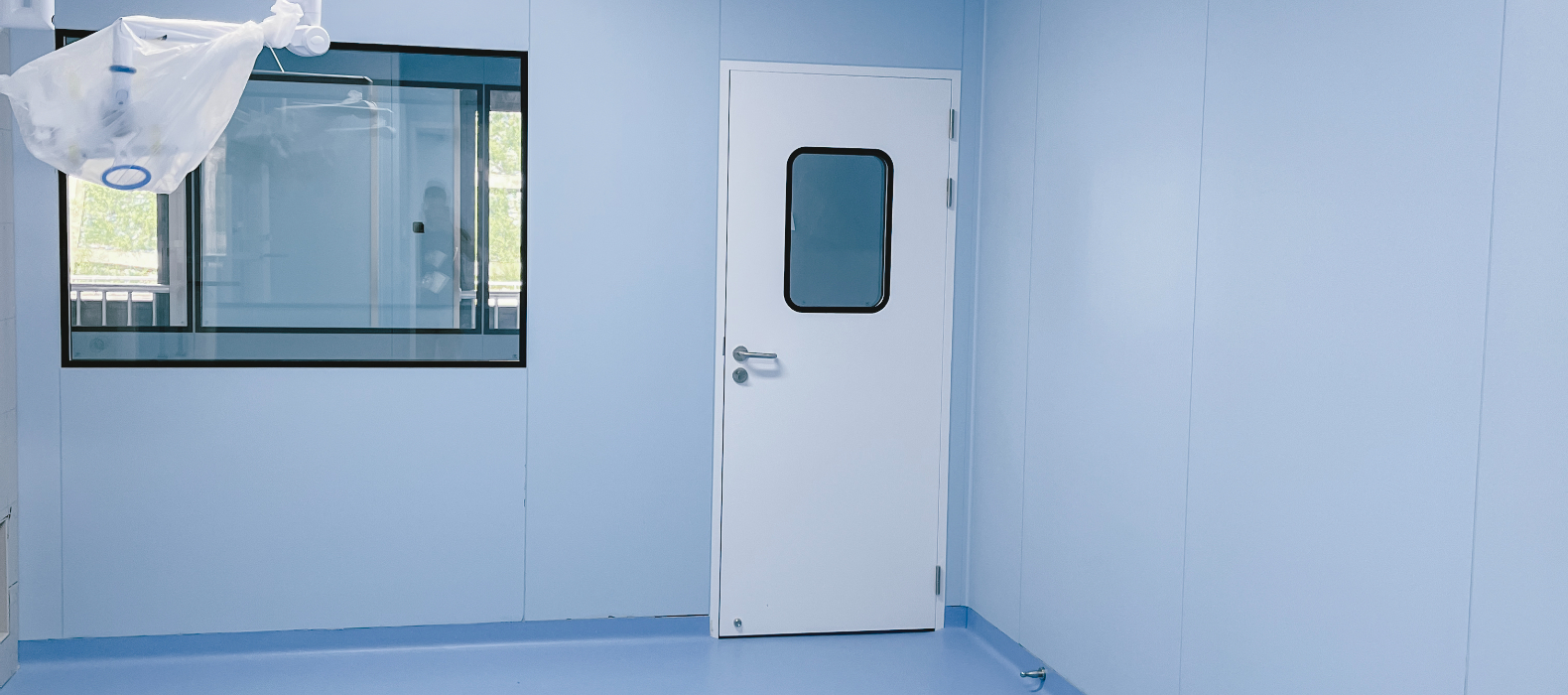 How Surface Finish Impacts Cleanroom Hygiene?