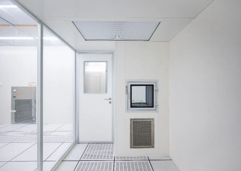 Cleanroom Wall System for Electronics and Semiconductors Manufacturing
