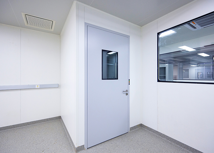 Cleanroom Doors and Windows